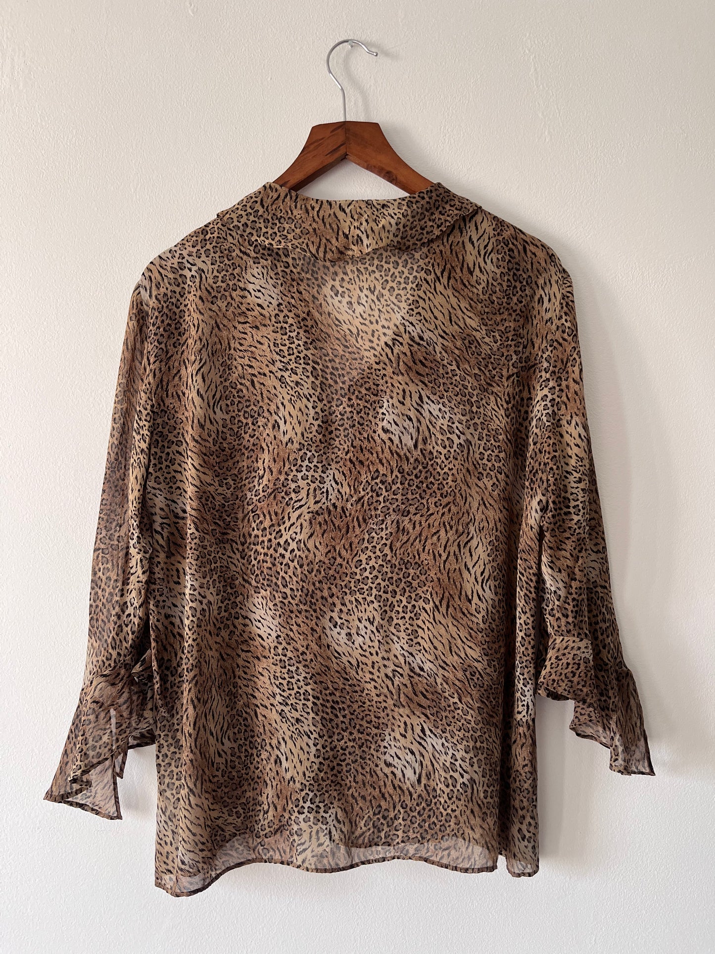 Animal print 100% silk blouse