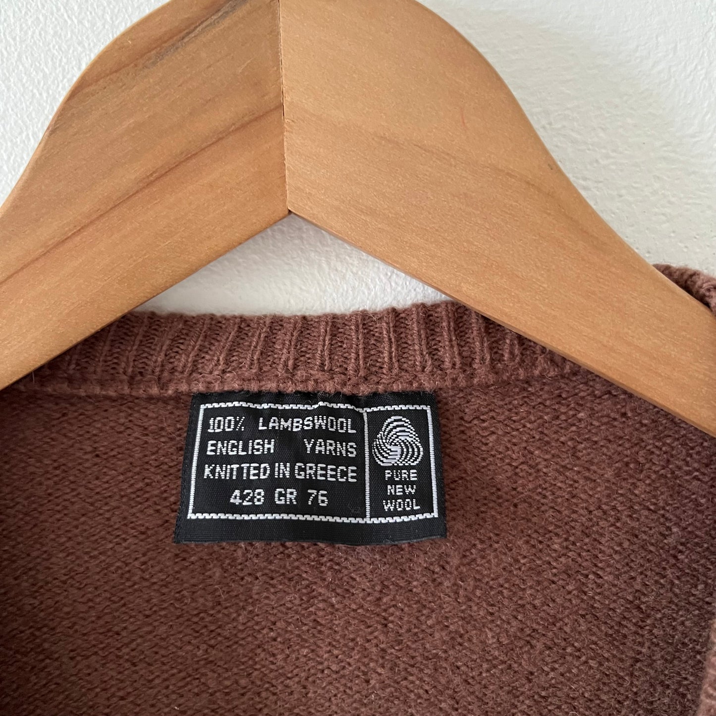 Vintage lambswool v-neck jumper