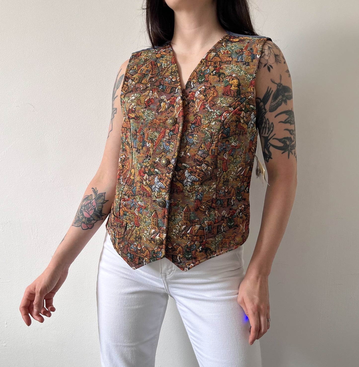 Tapestry waistcoat with tags