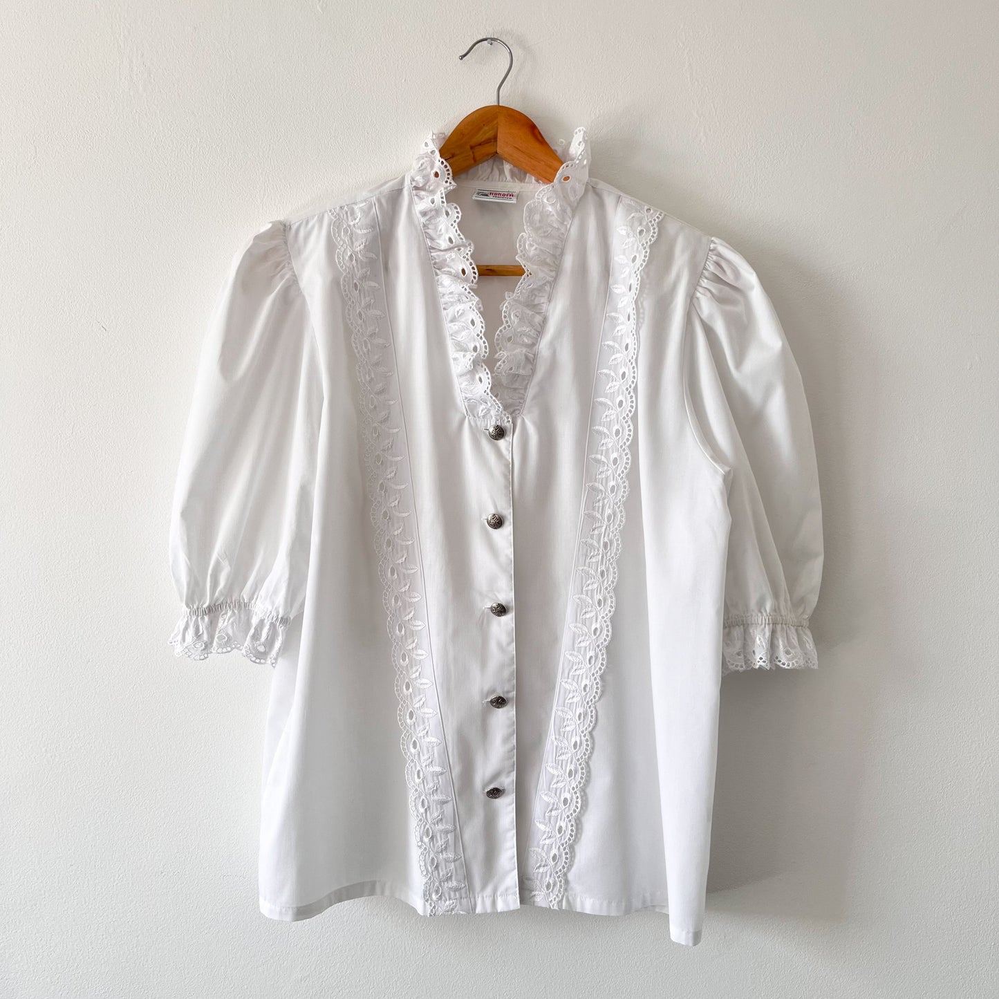 Vintage white ruffled blouse