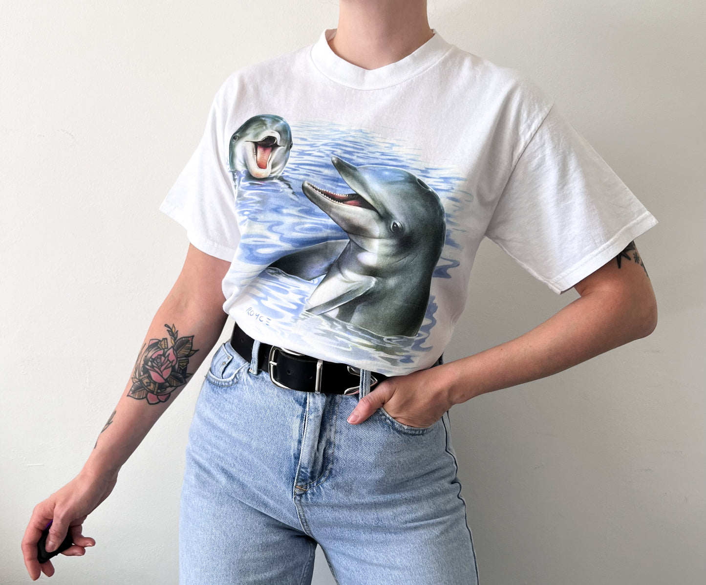 Vintage T-shirt with dolphins