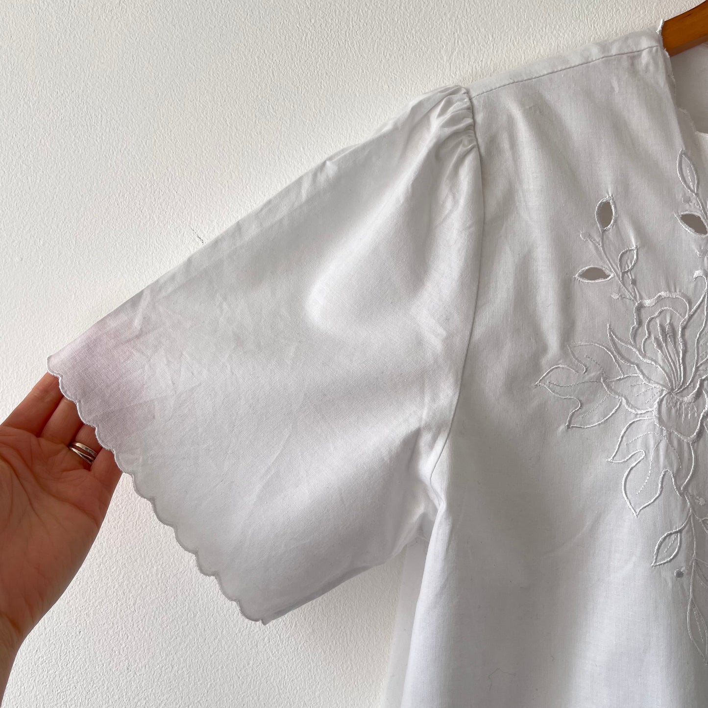 White vintage embroidered blouse