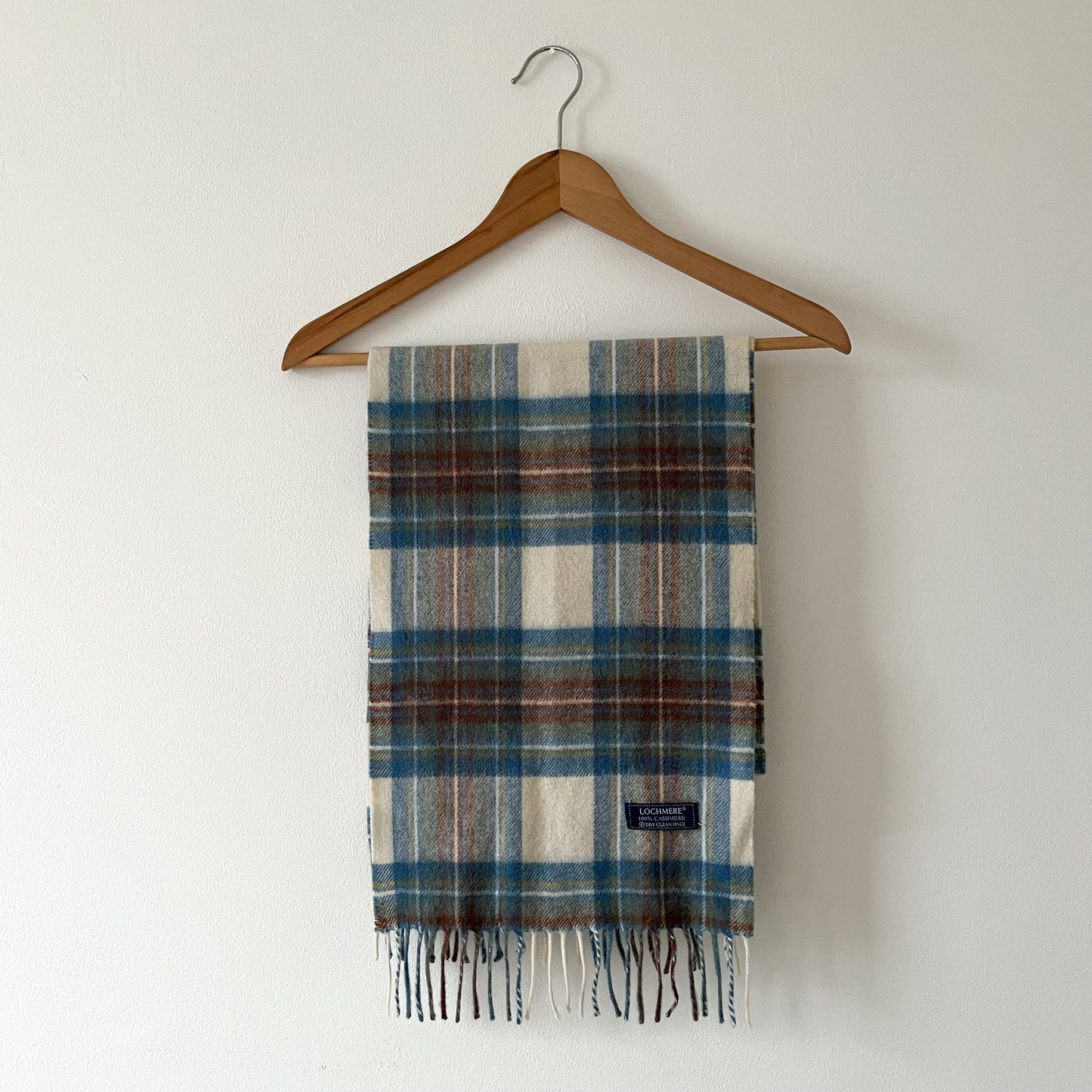 100% cashmere checkered scarf