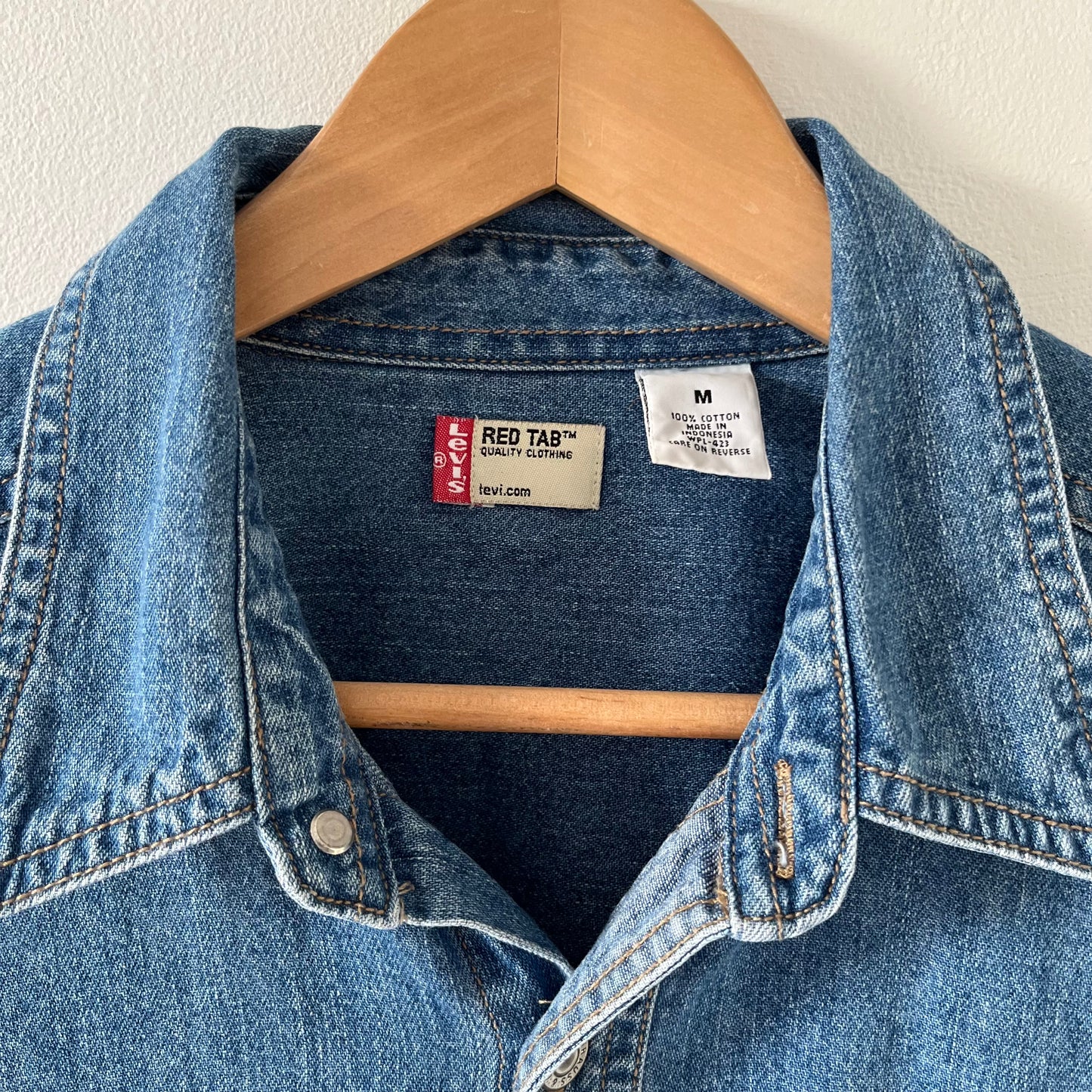 Levi’s red tab denim shirt