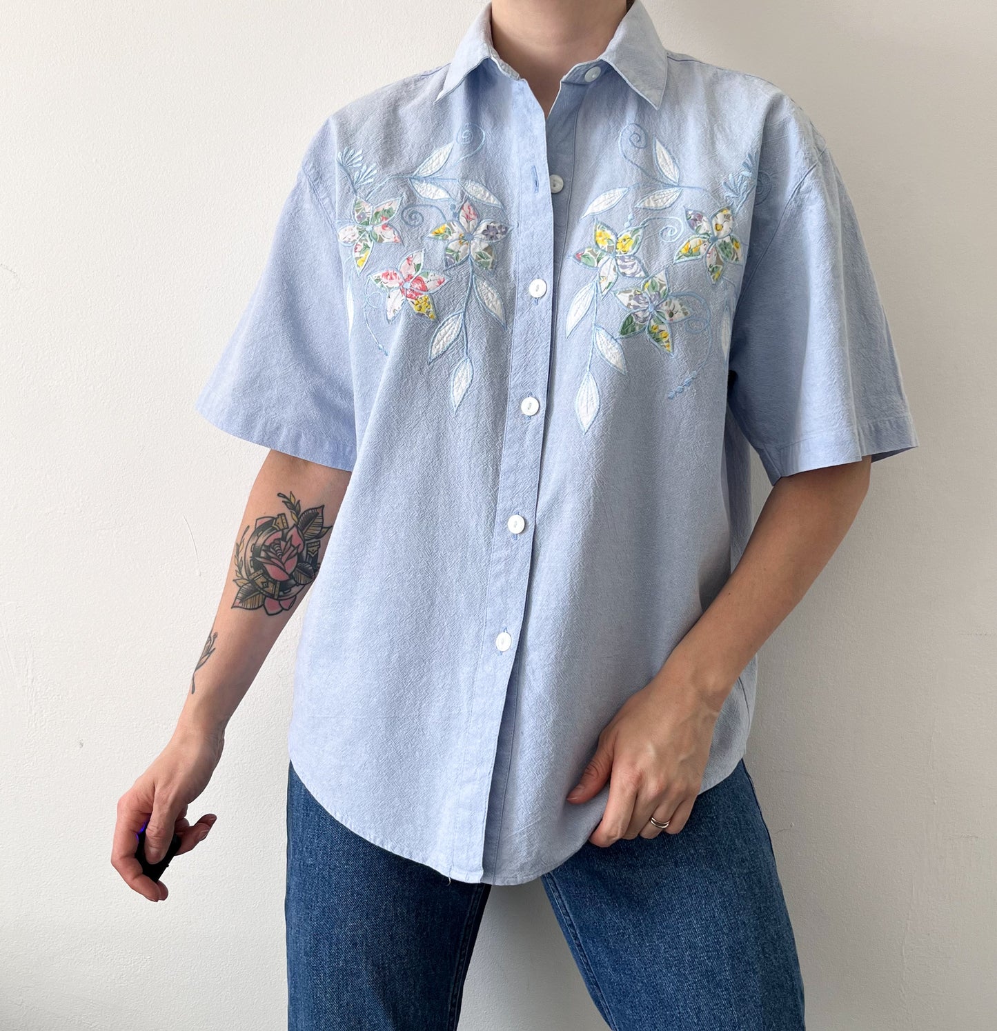 Vintage cotton shirt with embroidery