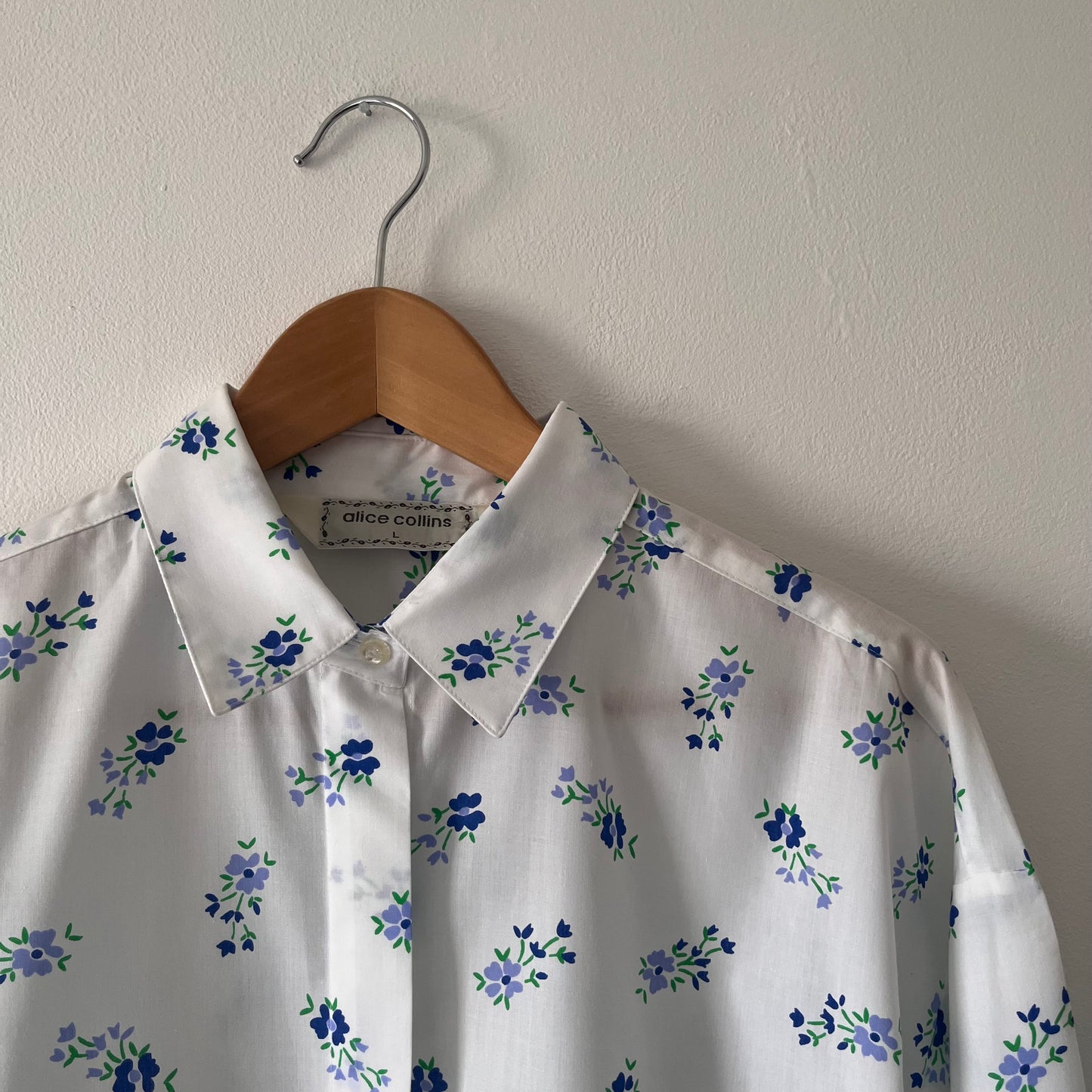 Floral vintage blouse