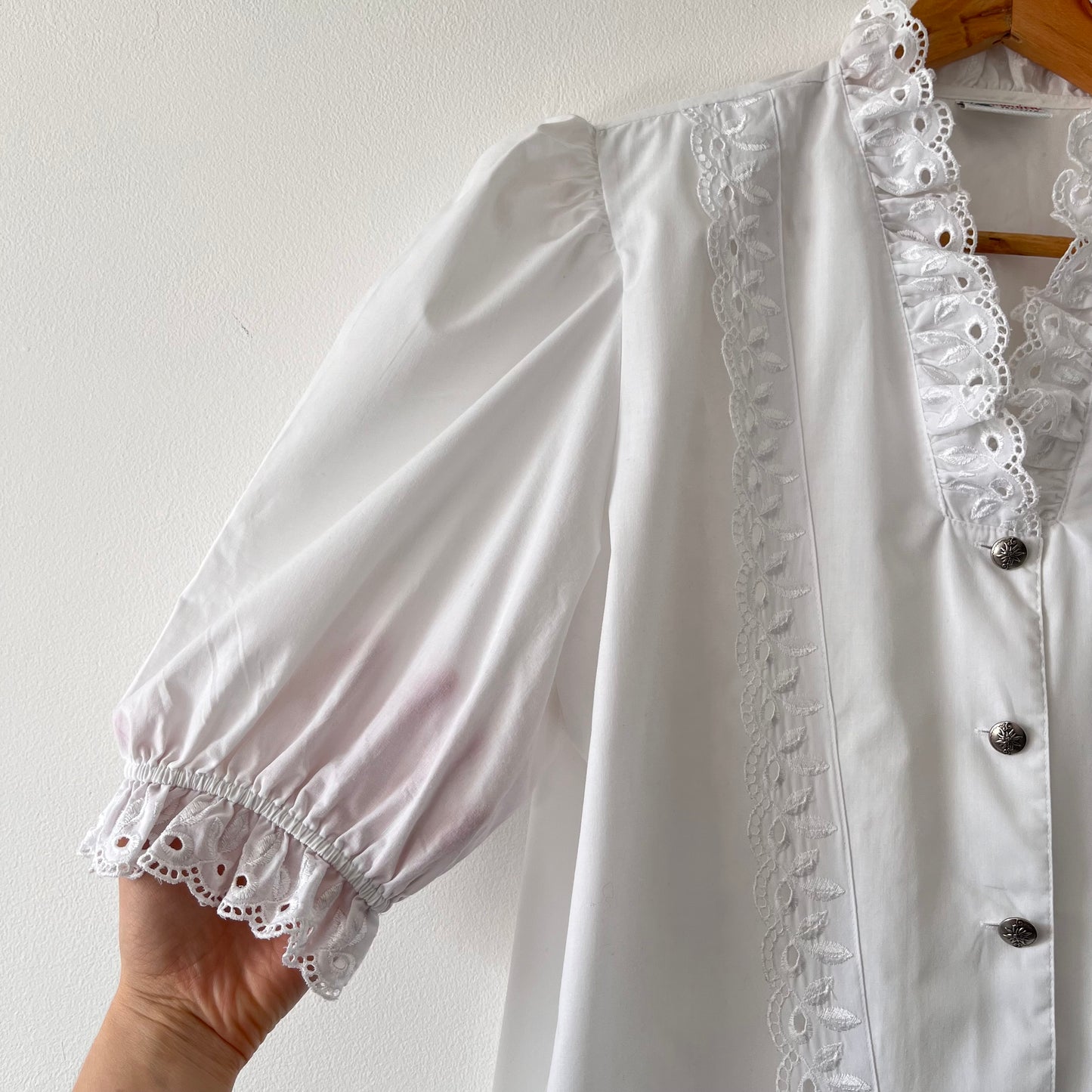 Vintage white ruffled blouse