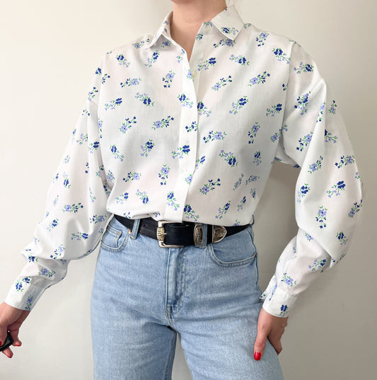 Floral vintage blouse