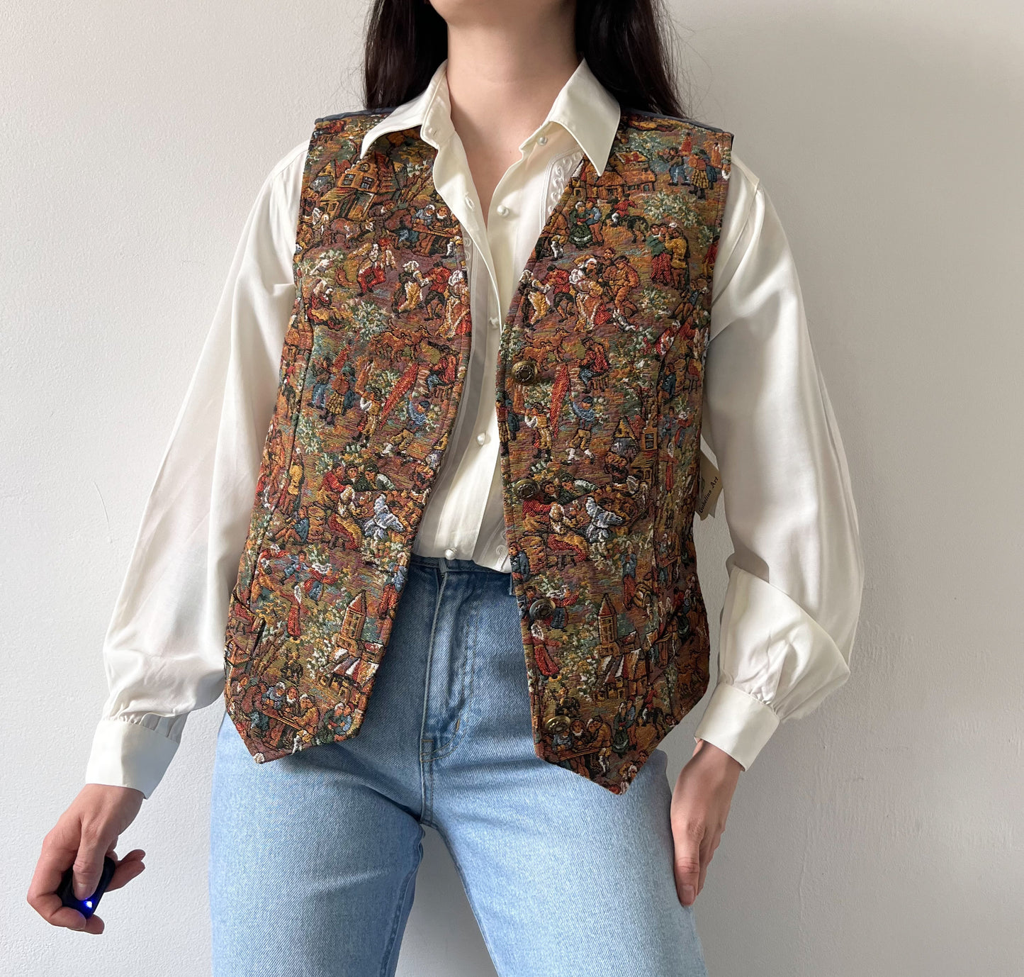 Tapestry waistcoat with tags